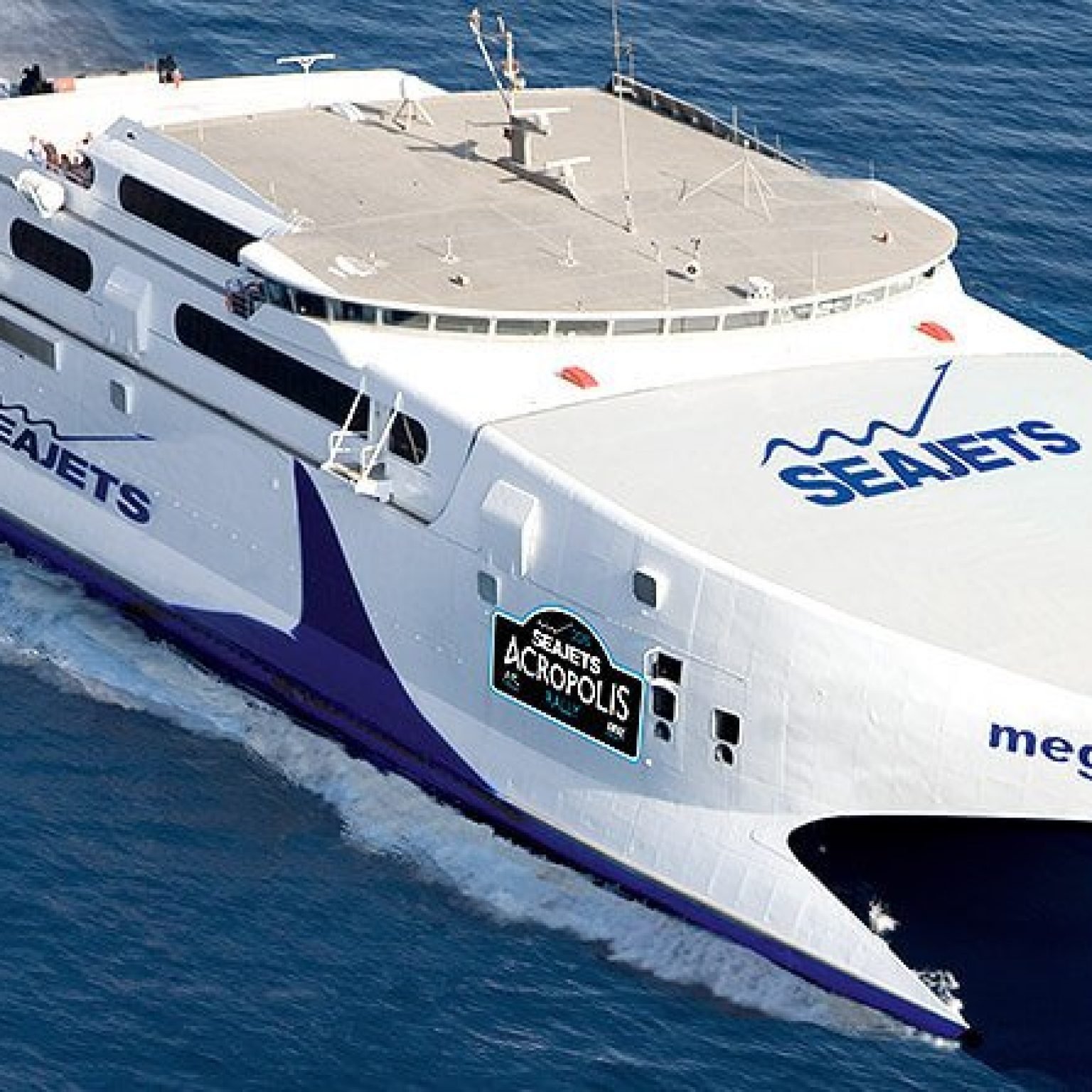 seajets-ferry-ferries-mykonos-santorini-athens-greece-europe