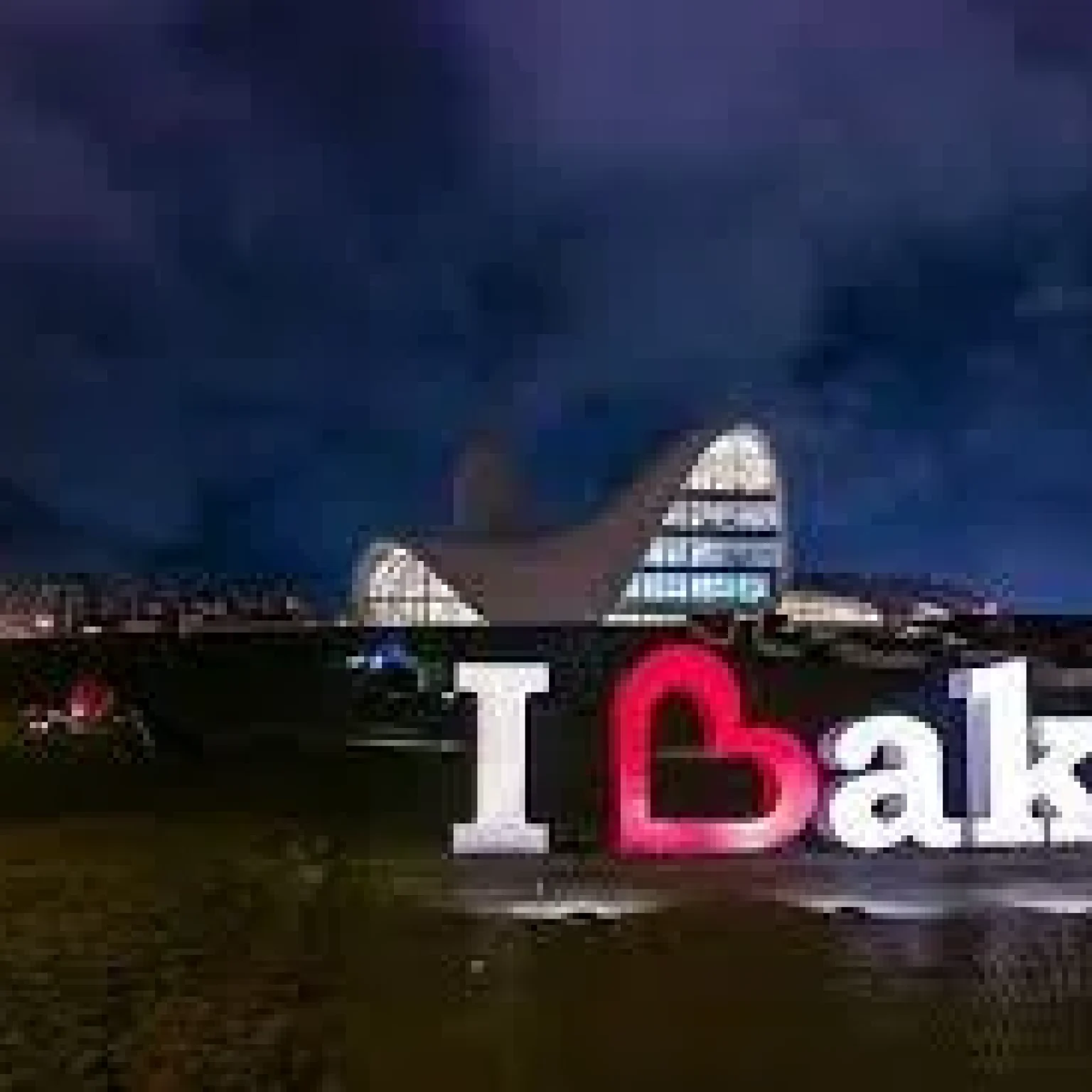 City-Tour-i-love-baku-Azerbaijan