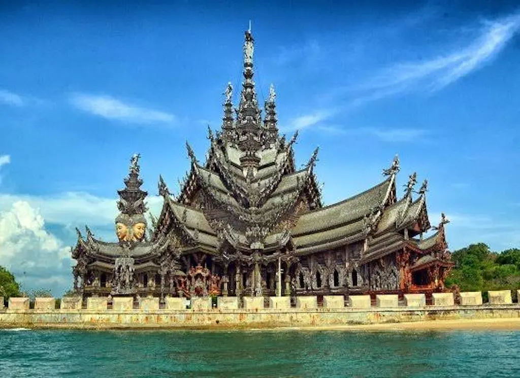 Sanctuary of Truth, Pattaya
