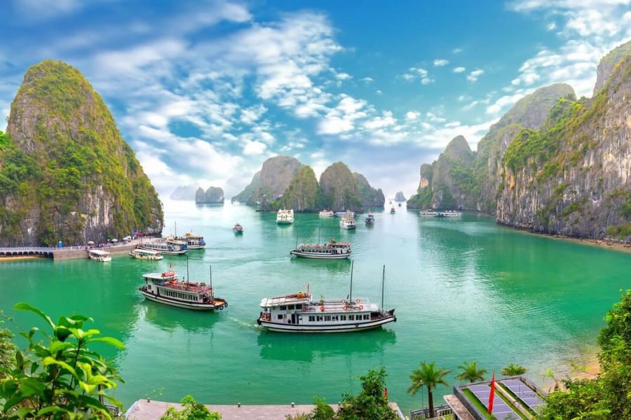 Glimpse of Vietnam 8 Days HBX41276N06CF02/10
