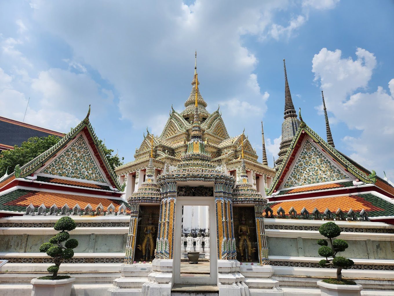 Wat Phra Chetuphon Wimon Mangkhalaram Rajwaramahawihan, Bangkok
