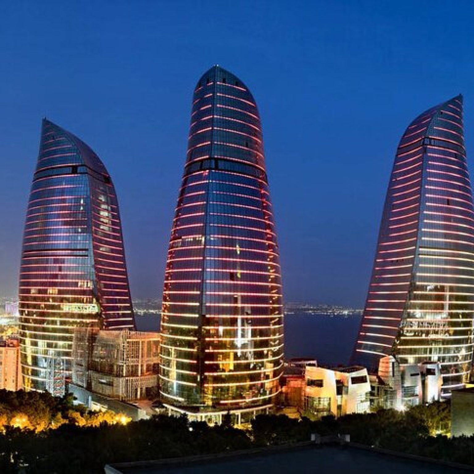 panoramic-flames-view-of-baku-Azerbaijan