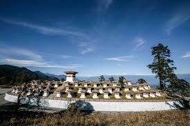 <span>Day 03</span>Excursion to Dochula Pass and Punakha Dzong