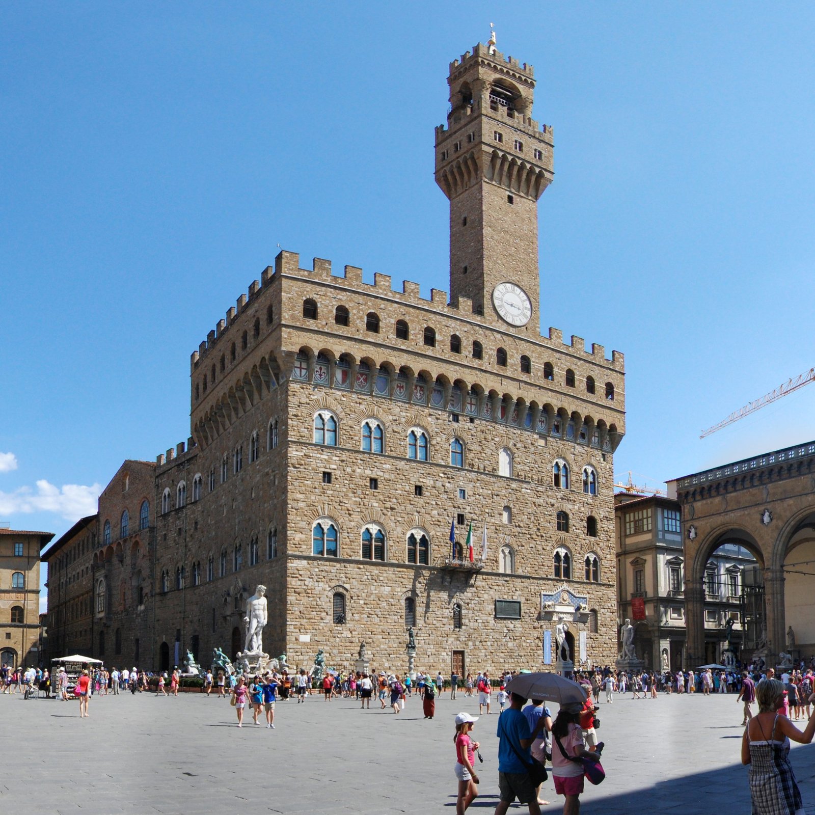 b) Piazza Signoria, Florence 
