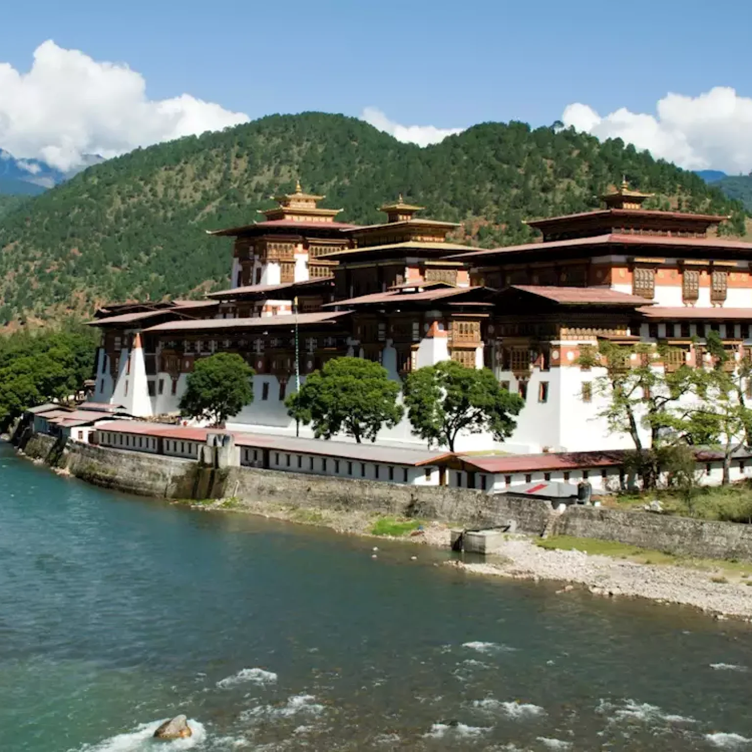 punakha-dzong-Bhutan