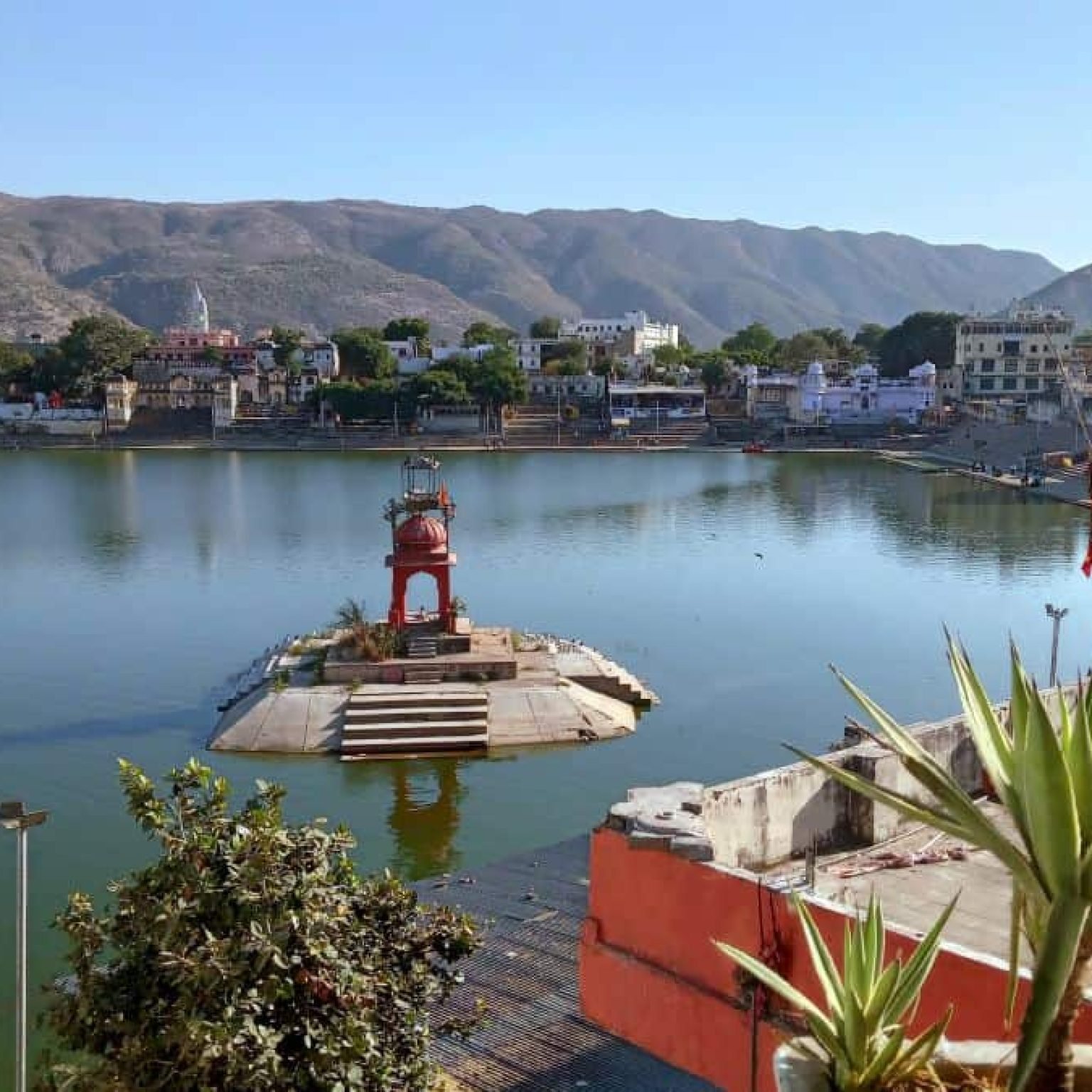 pushkar-lake-rajasthan-india
