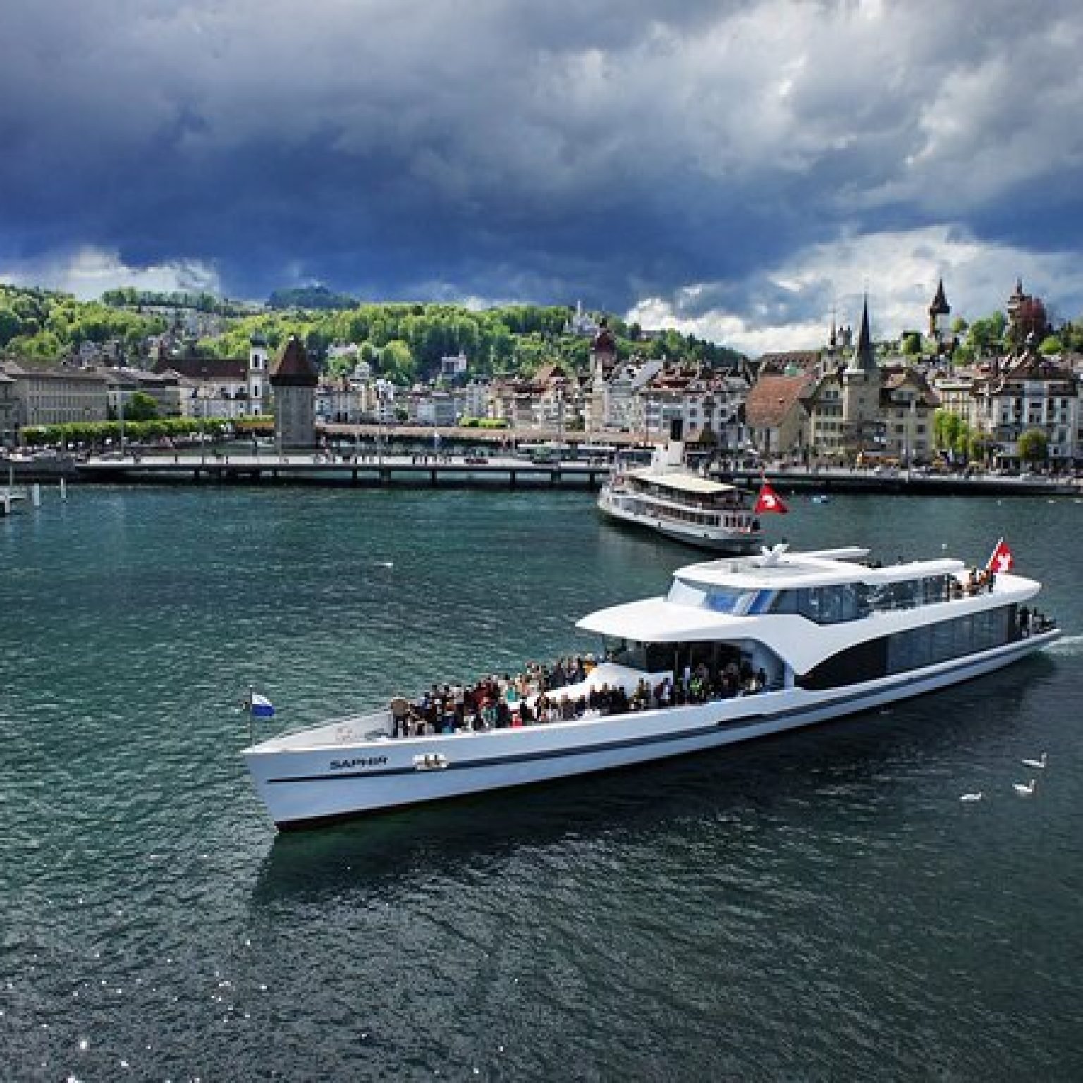 scenic cruise-Lucerne-switzerland